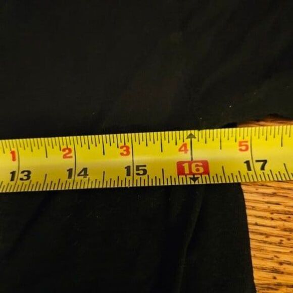 Star Wars Darth Vader Death Star Tee Men’s Small | Black Red Graphic Top Cotton - Picture 3 of 5